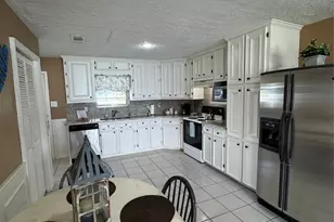398 Lakeshore S, Onalaska, TX 77360 - Photo 5