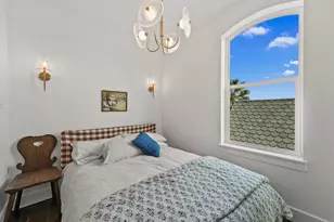 1112 30th St, Galveston, TX 77550 - Photo 9