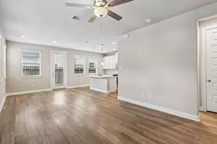 9808 Falling Fern Ln, Houston, TX 77080 - Photo 5
