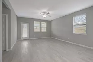 5725 Adamite Wy, Houston, TX 77048 - Photo 7