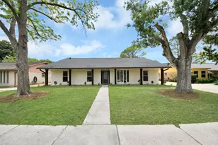 6023 Lattimer Dr, Houston, TX 77035 - Photo 1
