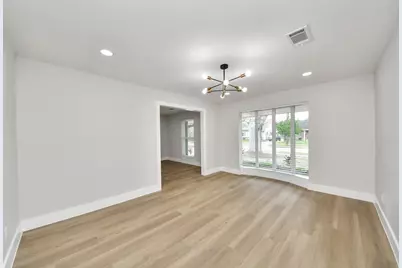 6023 Lattimer Drive, Houston, TX 77035 - Photo 15