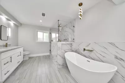 6023 Lattimer Drive, Houston, TX 77035 - Photo 29