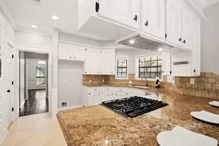 1715 Country Squire Dr Dr, Richmond, TX 77406 - Photo 27