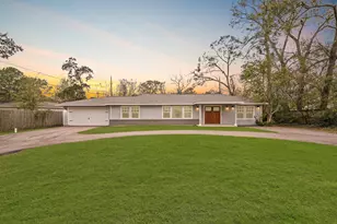 9313 Livernois Rd, Houston, TX 77080 - Photo 3