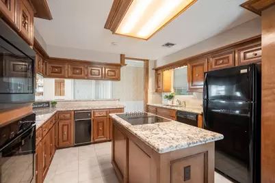 350 Champions Colony III, Houston, TX 77069 - Photo 11