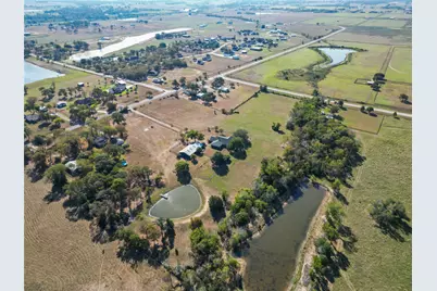 28109 Waller Gladish Rd, Waller, TX 77484 - Photo 9