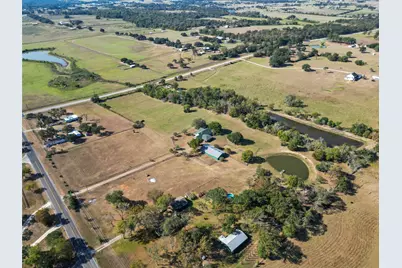 28109 Waller Gladish Rd, Waller, TX 77484 - Photo 7