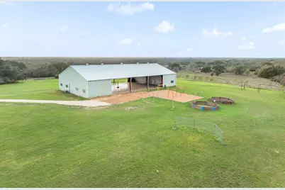 1115 County Rd 307, Alleyton, TX 78935 - Photo 17
