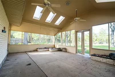 1716 Tara Circle, Texas City, TX 77591 - Photo 35