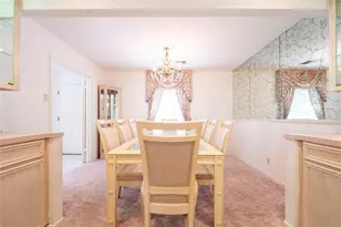 1716 Tara Cir, Texas City, TX 77591 - Photo 5