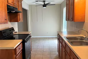 3001 Brook Dr, Huntsville, TX 77340 - Photo 7