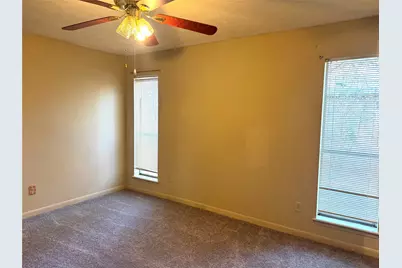 3001 Brook Drive, Huntsville, TX 77340 - Photo 9