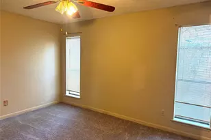 3001 Brook Dr, Huntsville, TX 77340 - Photo 9