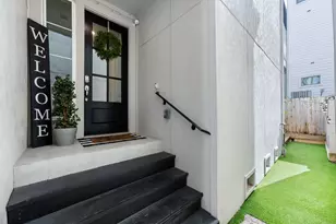 1309 W 24th St, Houston, TX 77008 - Photo 1
