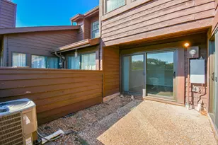 2611 Grants Lake Blvd, Sugar Land, TX 77479 - Photo 27