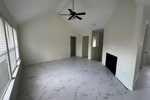 12827 Waybridge St, Sugar Land, TX 77478 - Photo 3