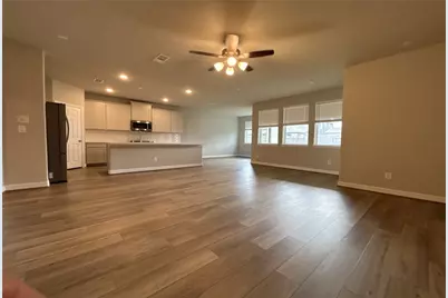 2913 Cliff Ridge Lane, Katy, TX 77493 - Photo 3