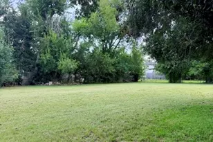 8511 Ridgepoint Dr, Houston, TX 77055 - Photo 9
