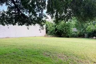 8511 Ridgepoint Dr, Houston, TX 77055 - Photo 3