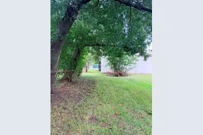 8511 Ridgepoint Drive, Houston, TX 77055 - Photo 5