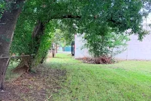 8511 Ridgepoint Dr, Houston, TX 77055 - Photo 5