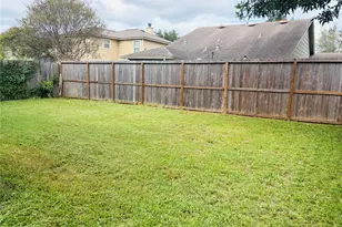 4015 Fairhope Oak St, Pasadena, TX 77503 - Photo 7