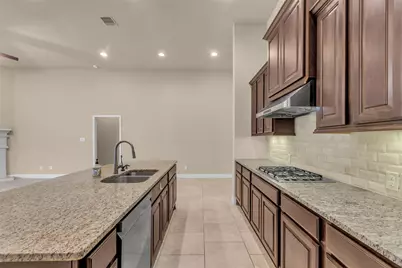 27946 Emory Cove Drive, Spring, TX 77386 - Photo 13