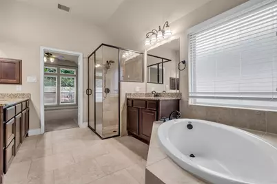 27946 Emory Cove Drive, Spring, TX 77386 - Photo 17