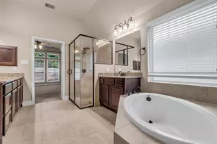 27946 Emory Cove Dr, Spring, TX 77386 - Photo 17