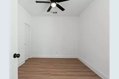 9437 Pembrook Street #A, Houston, TX 77016 - Photo 23