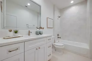 1010 E 26th St, Houston, TX 77009 - Photo 27
