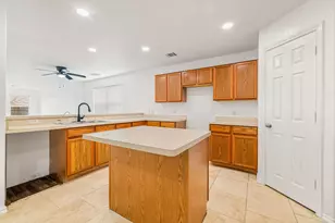 9027 Timber Laurel, San Antonio, TX 78250 - Photo 9