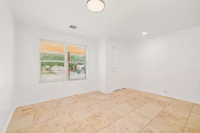 9027 Timber Laurel, San Antonio, TX 78250 - Photo 7