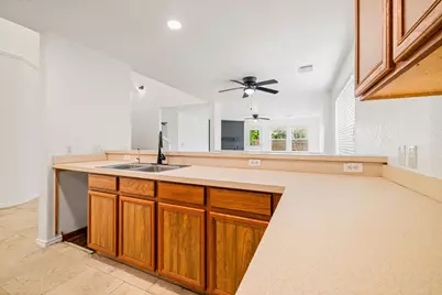 9027 Timber Laurel, San Antonio, TX 78250 - Photo 11