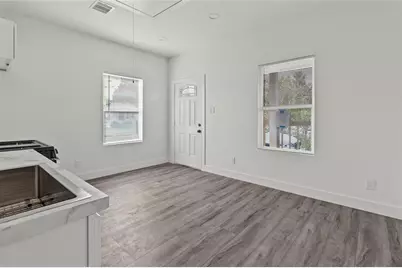 8501 Denby Street, Houston, TX 77012 - Photo 3