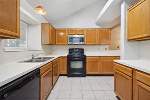 20323 Pinefield Ln, Humble, TX 77338 - Photo 11