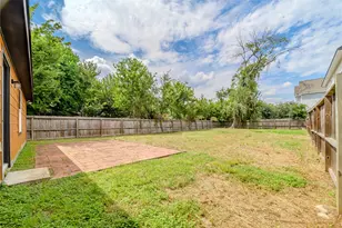 834 Elkhart St, Houston, TX 77091 - Photo 19