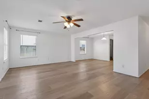 9747 Gulfstream Dr, Conroe, TX 77303 - Photo 23