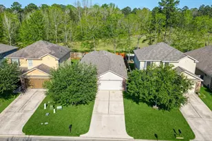 9747 Gulfstream Dr, Conroe, TX 77303 - Photo 31