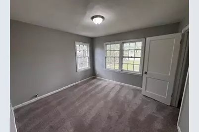 7343 Forrestal Street, Houston, TX 77033 - Photo 9