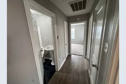 7343 Forrestal Street, Houston, TX 77033 - Photo 7