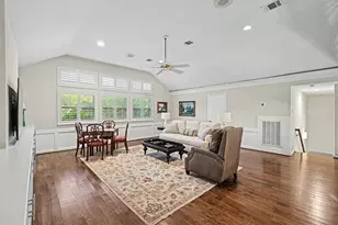 919 Bayou Pkwy, Houston, TX 77077 - Photo 21
