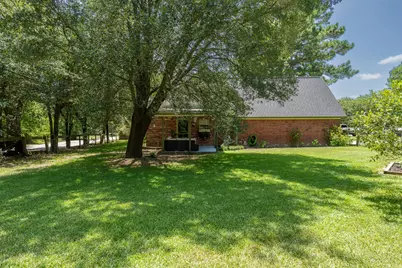 140 Cherry Circle E Circle E, New Waverly, TX 77358 - Photo 21