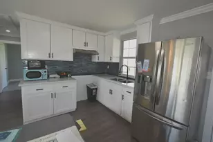 504 Cedar St, Sweeny, TX 77480 - Photo 11