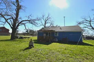 504 Cedar St, Sweeny, TX 77480 - Photo 3