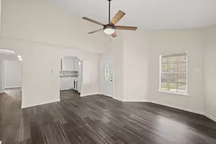 726 McDaniel St, Houston, TX 77022 - Photo 13