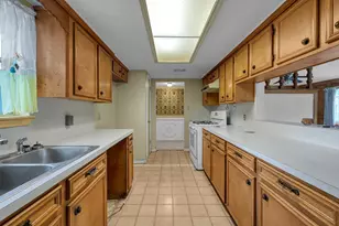 16310 Weaver Ln, Conroe, TX 77303 - Photo 15