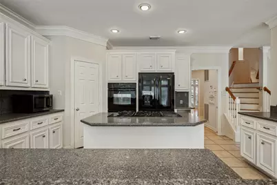 4207 Clearwater Court, Missouri City, TX 77459 - Photo 15