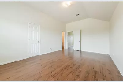 7442 Towerview Lane, Houston, TX 77489 - Photo 9
